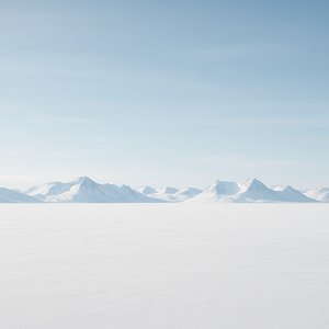 Endless White — Greenland Plains