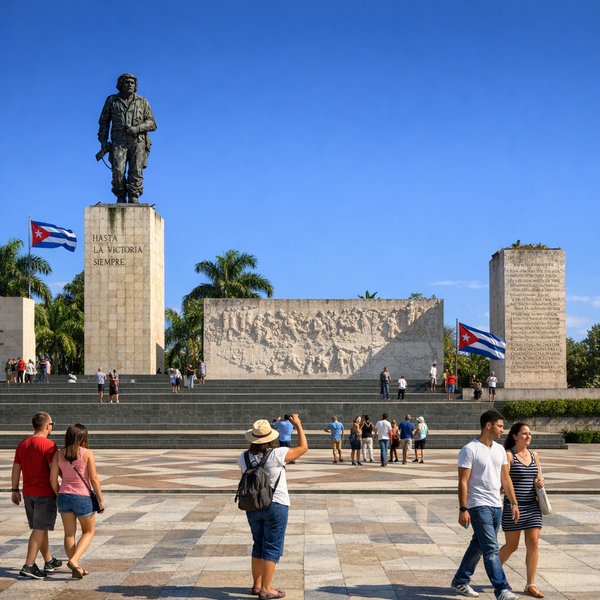 Che Guevara Mausoleum Plaza, Santa Clara — Sunlit Memorial